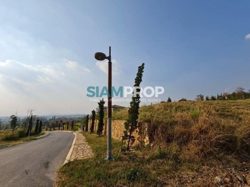 Open for sale of Toscana land, size 589.5 sq.wa. for only 51 million baht - Land -  - 